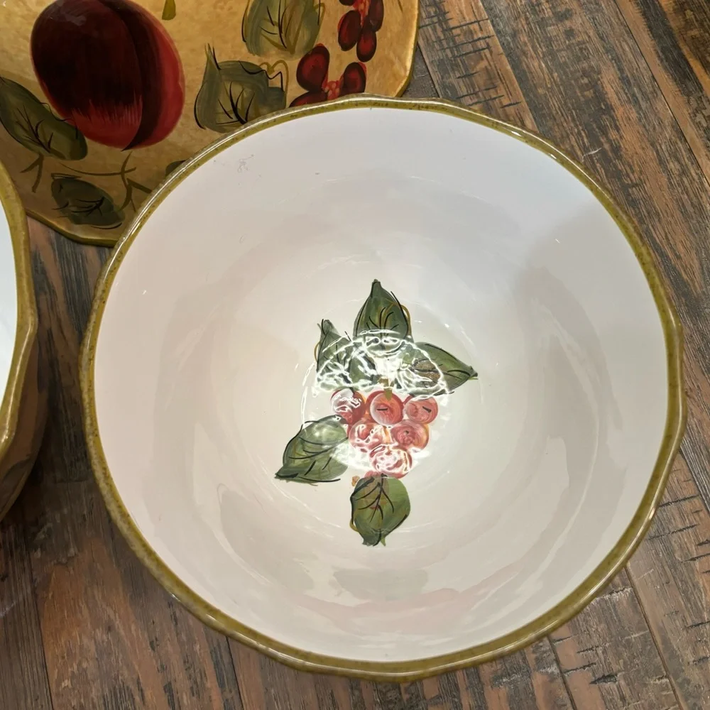 Raymond Waites 3 Piece Nesting Bowls Set - Picture 6 of 9